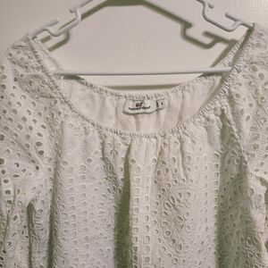 Vineyard Vines White Eyelet Off-Shoulder Top